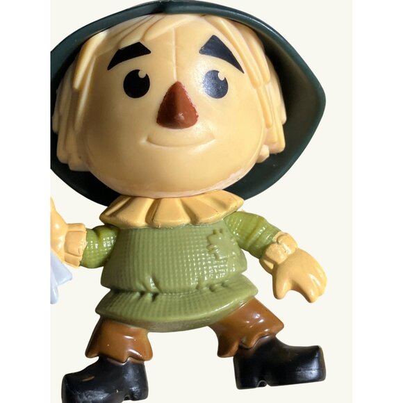 McDonald's Wizard Of Oz 75th Anniversary Scarecrow Figure With Yellow Brick Road - Picture 11 of 11